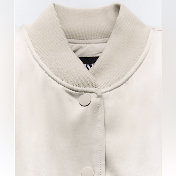 Zara satin effect crop bomber Sand color NWT - Picture 7 of 7